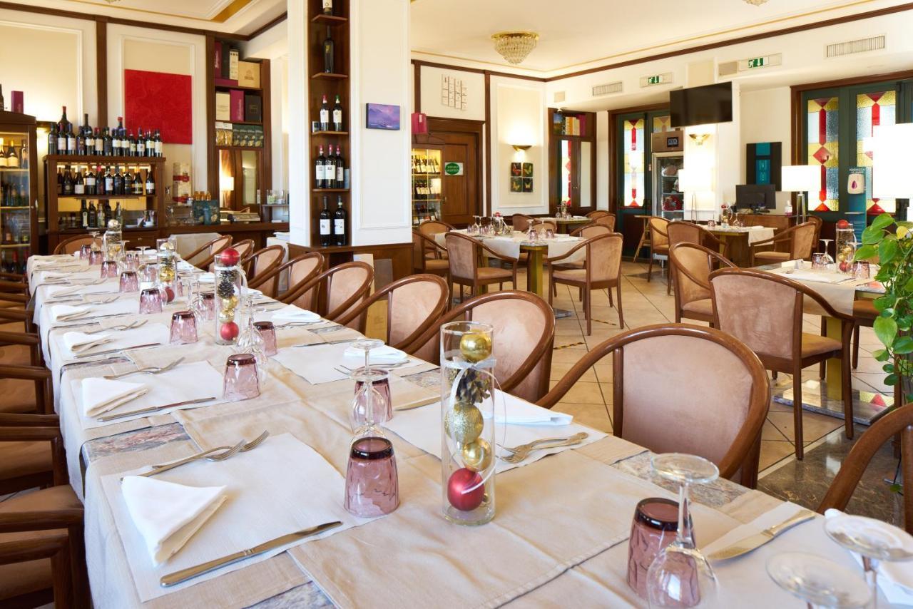 Hotel Civita Avellino Bagian luar foto