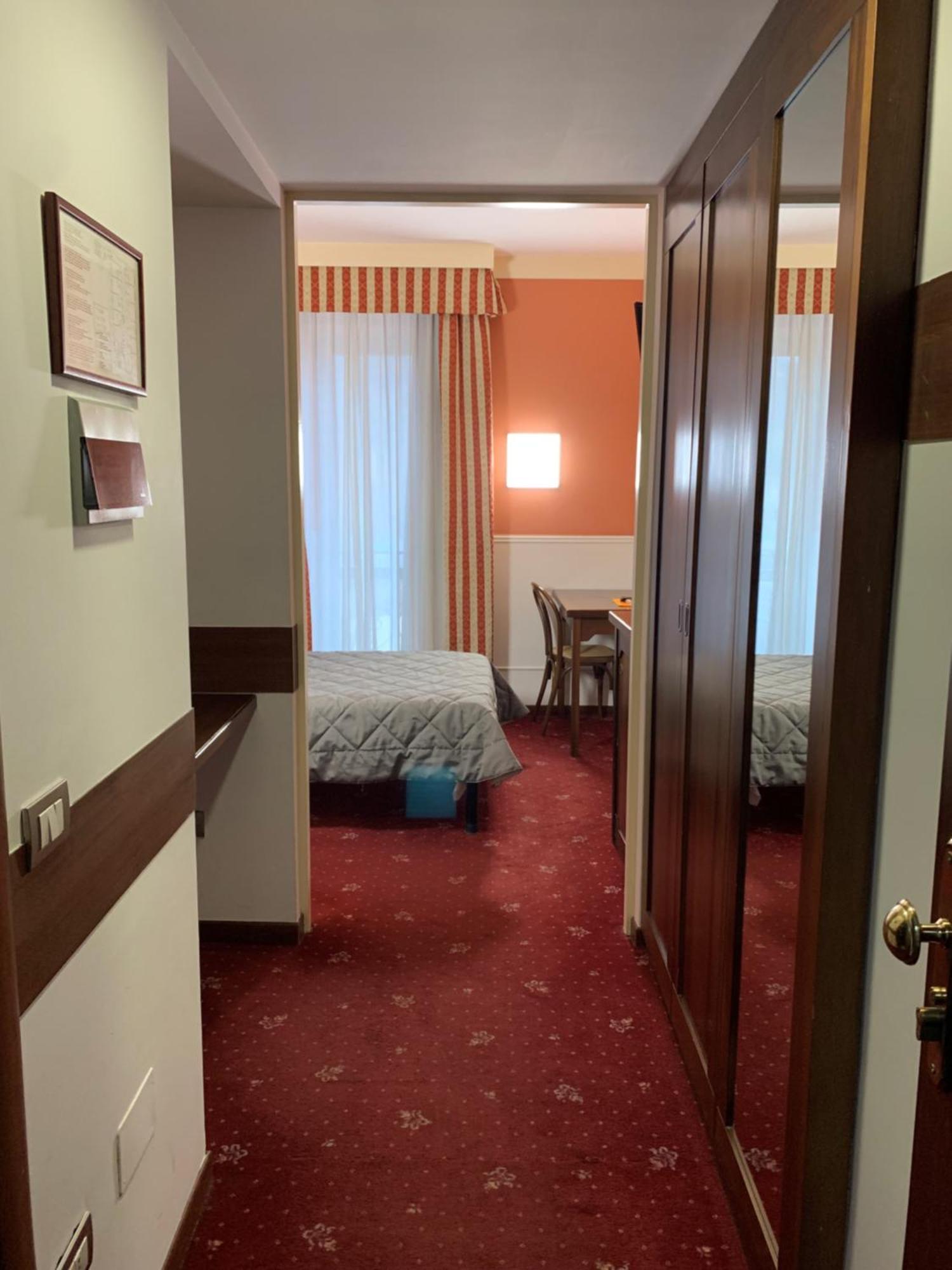 Hotel Civita Avellino Bagian luar foto