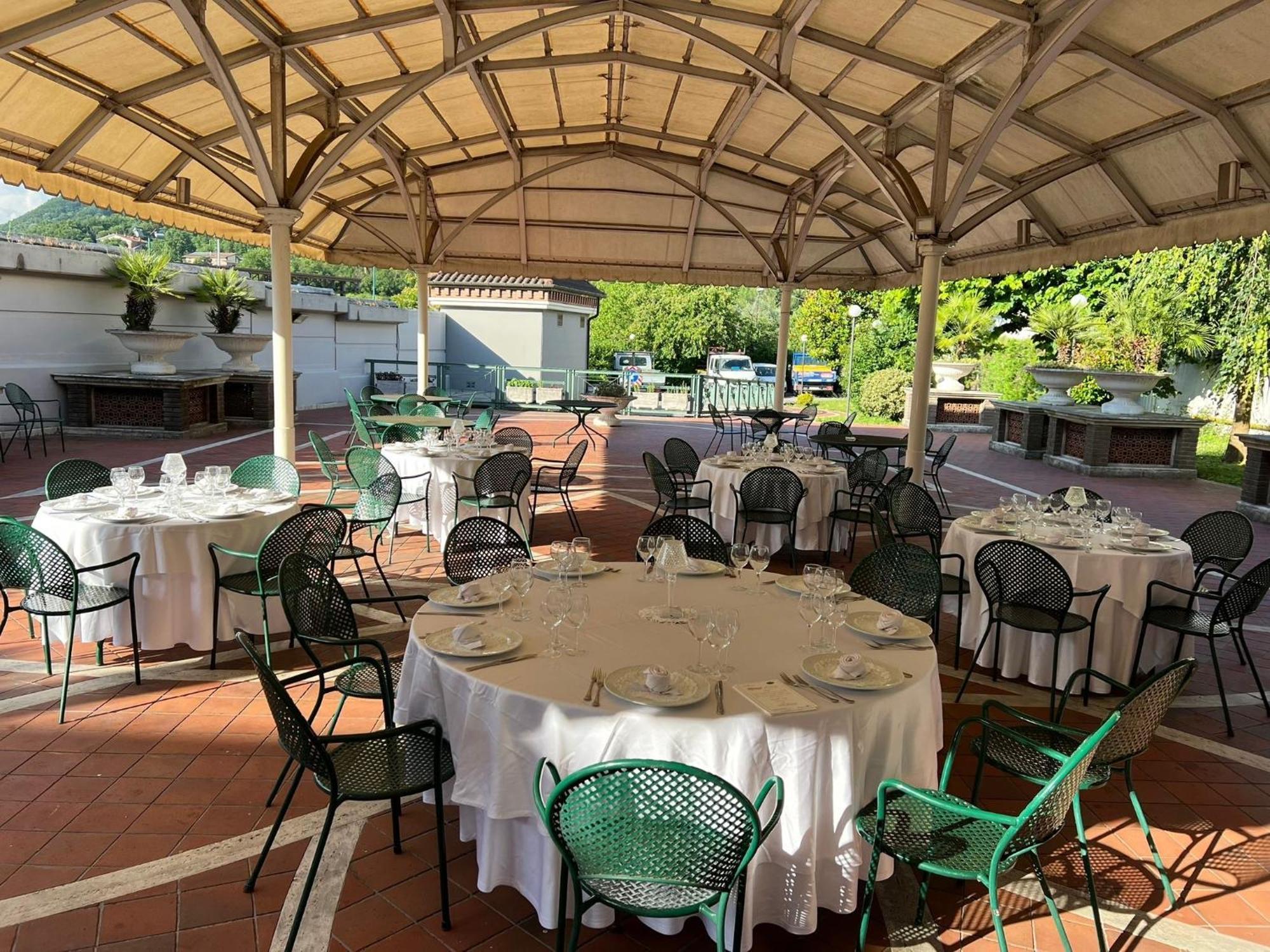 Hotel Civita Avellino Bagian luar foto